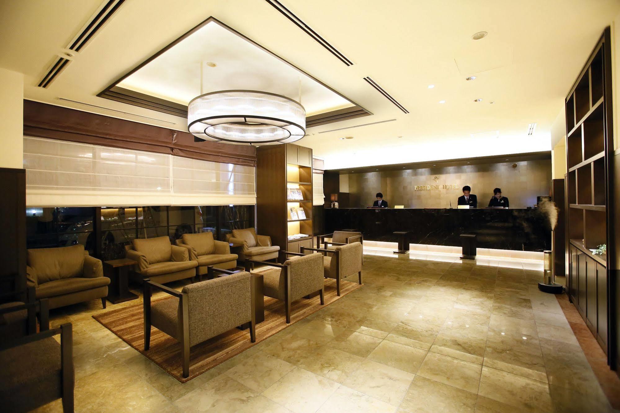 President Hotel Hakata Fukuoka  Zewnętrze zdjęcie